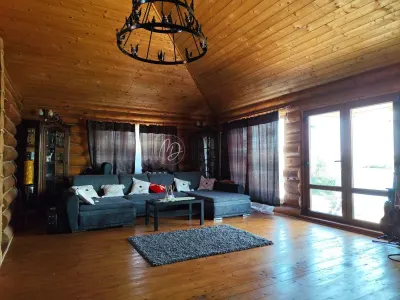 Timber Log Cabin with Private Fishing Lake - foto 16