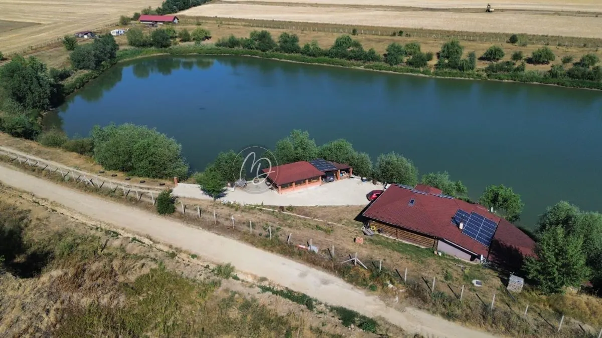 Timber Log Cabin with Private Fishing Lake - foto 3