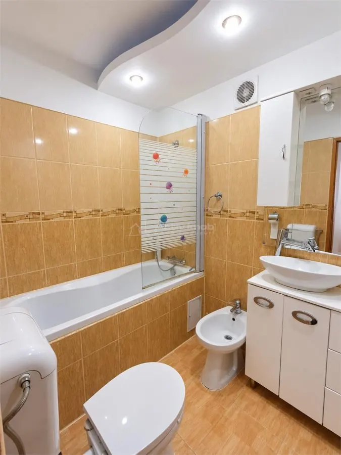 Maison Entièrement Rénovée à Vendre à Cisnadie près de Lidl - foto 12