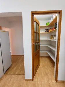 Maison Entièrement Rénovée à Vendre à Cisnadie près de Lidl - foto 15