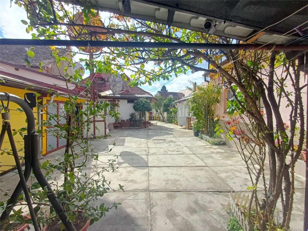 Maison Entièrement Rénovée à Vendre à Cisnadie près de Lidl - foto 3
