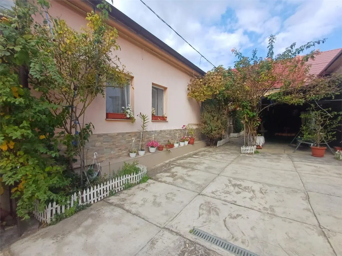 Maison Entièrement Rénovée à Vendre à Cisnadie près de Lidl - foto 22