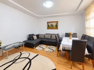 Maison Entièrement Rénovée à Vendre à Cisnadie près de Lidl - foto 4