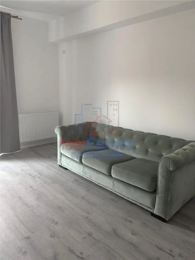 Apartament cu 2 camere, decomandat, parcare subterana, Manta Rosie - foto 1
