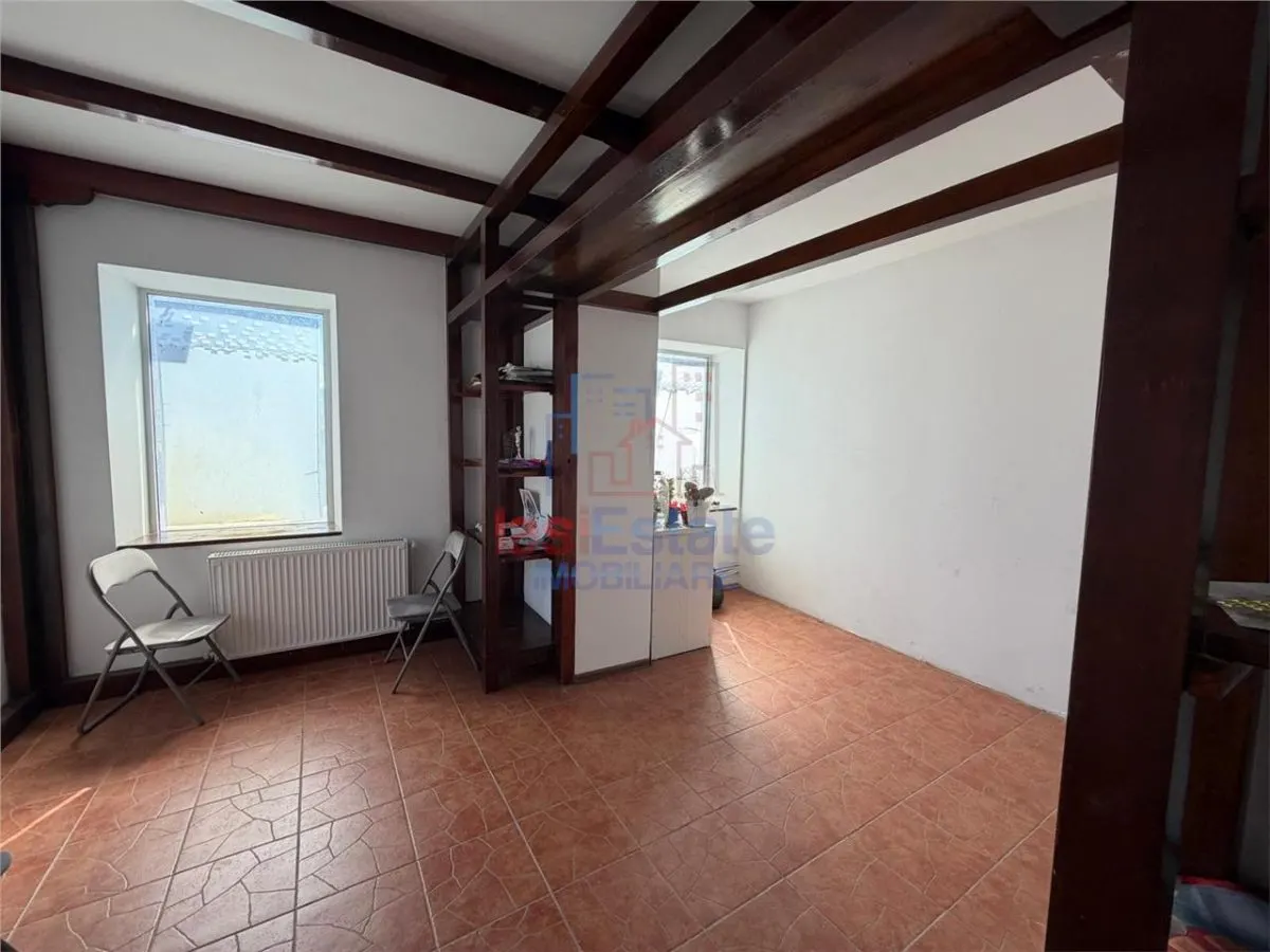 Maison D+P, 158 m², quartier Pacurari – Opportunité d'Investissement - foto 7