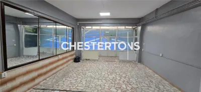 Local Commercial à Louer, 135 m² – Tecuci, Place Centrale - foto 4