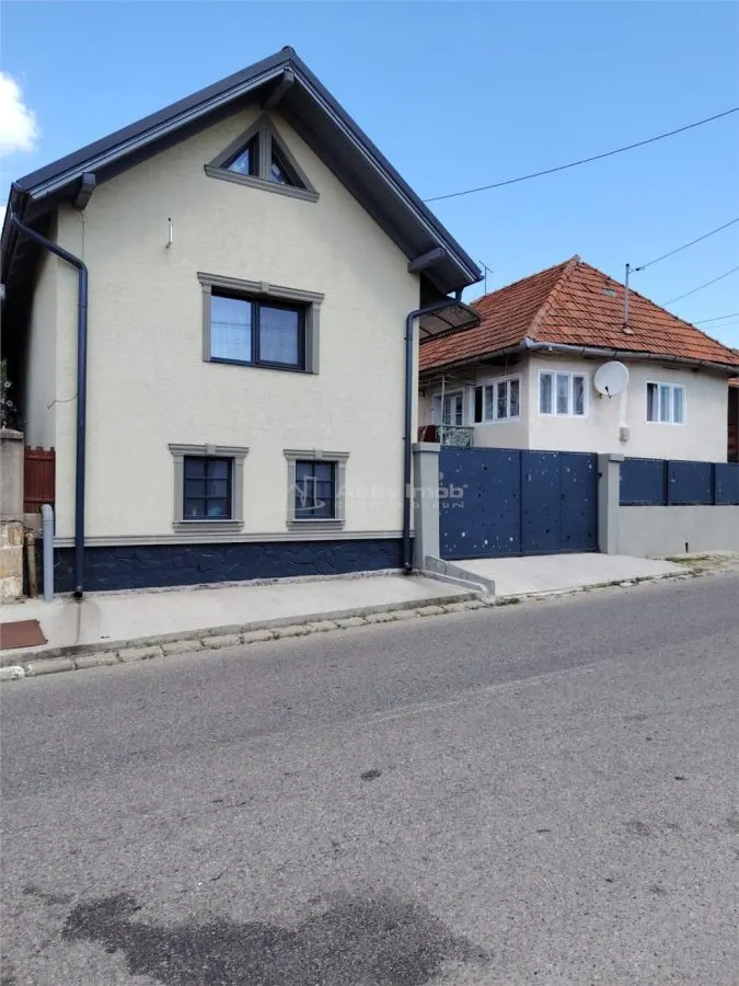 Maison Rénovée Ghelari, Hunedoara - foto 1