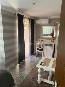 Casa de Huéspedes en Venta en Hunedoara - foto 11