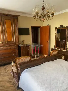 Casa de Huéspedes en Venta en Hunedoara - foto 15