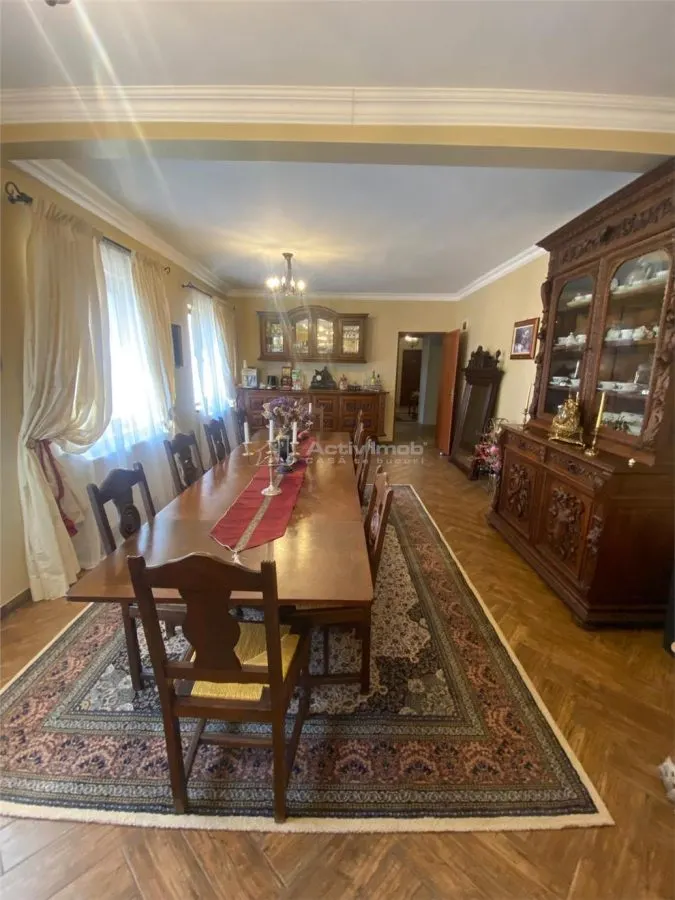Casa de Huéspedes en Venta en Hunedoara - foto 20
