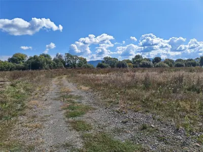 Industrial Land 48,450 sqm, Prepared Platform & HGV Access, Ozun, Brașov - foto 4