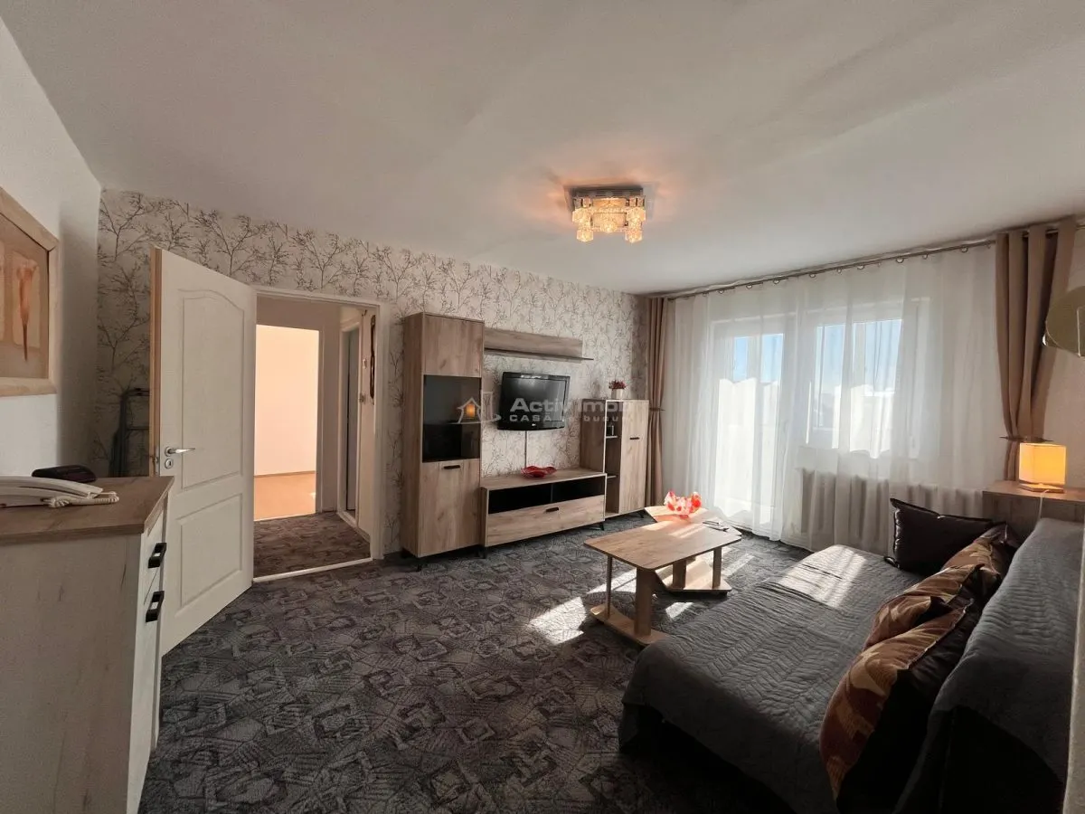 Lugoj, Cosy 2-Bedroom Apartment, Ready to Move In, 62 sqm, Riverside Location - foto 2