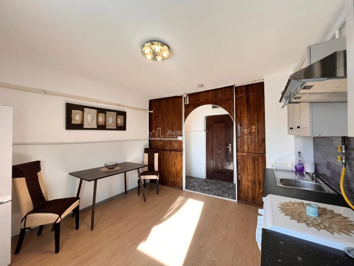 Lugoj, Cosy 2-Bedroom Apartment, Ready to Move In, 62 sqm, Riverside Location - foto 17