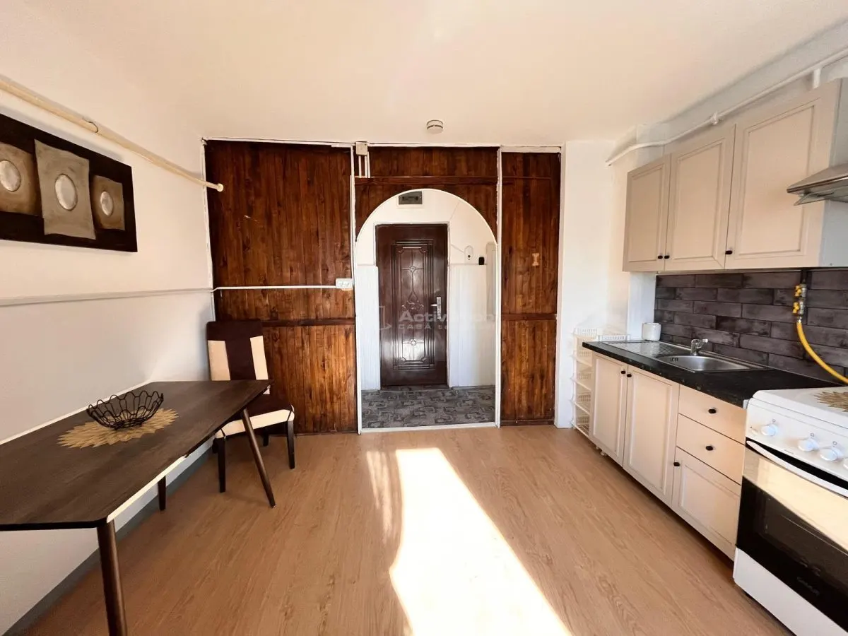 Lugoj, Cosy 2-Bedroom Apartment, Ready to Move In, 62 sqm, Riverside Location - foto 18