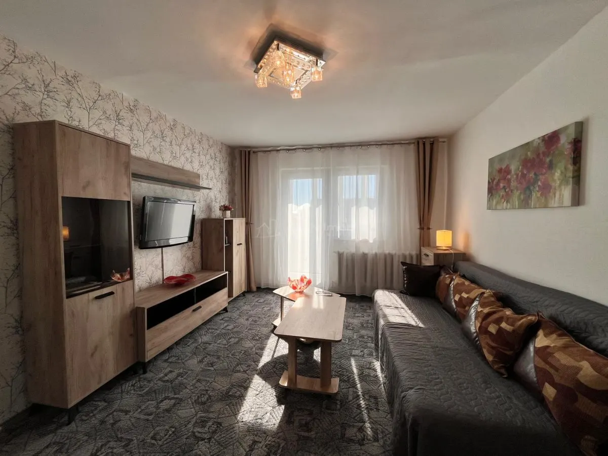 Lugoj, Cosy 2-Bedroom Apartment, Ready to Move In, 62 sqm, Riverside Location - foto 24