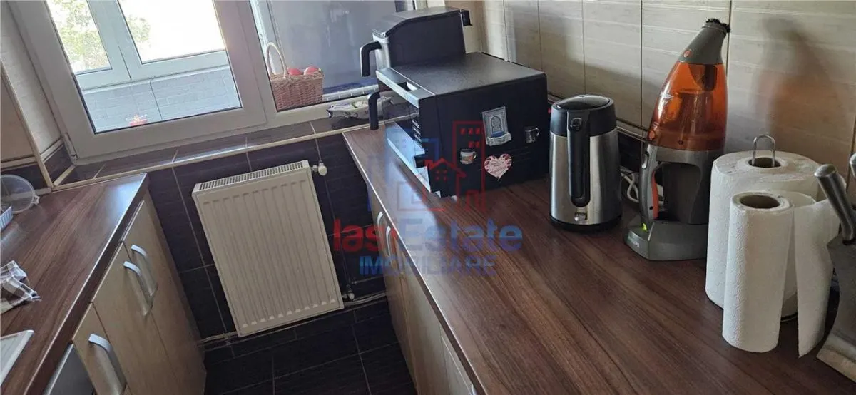 Apartament 3 camere decomandat zona Podu Ros - Centrala proprie - foto 7