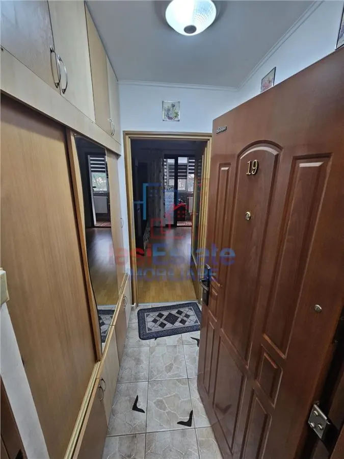 Apartament 3 camere etaj 3 - Podu Ros - Racovita - foto 4