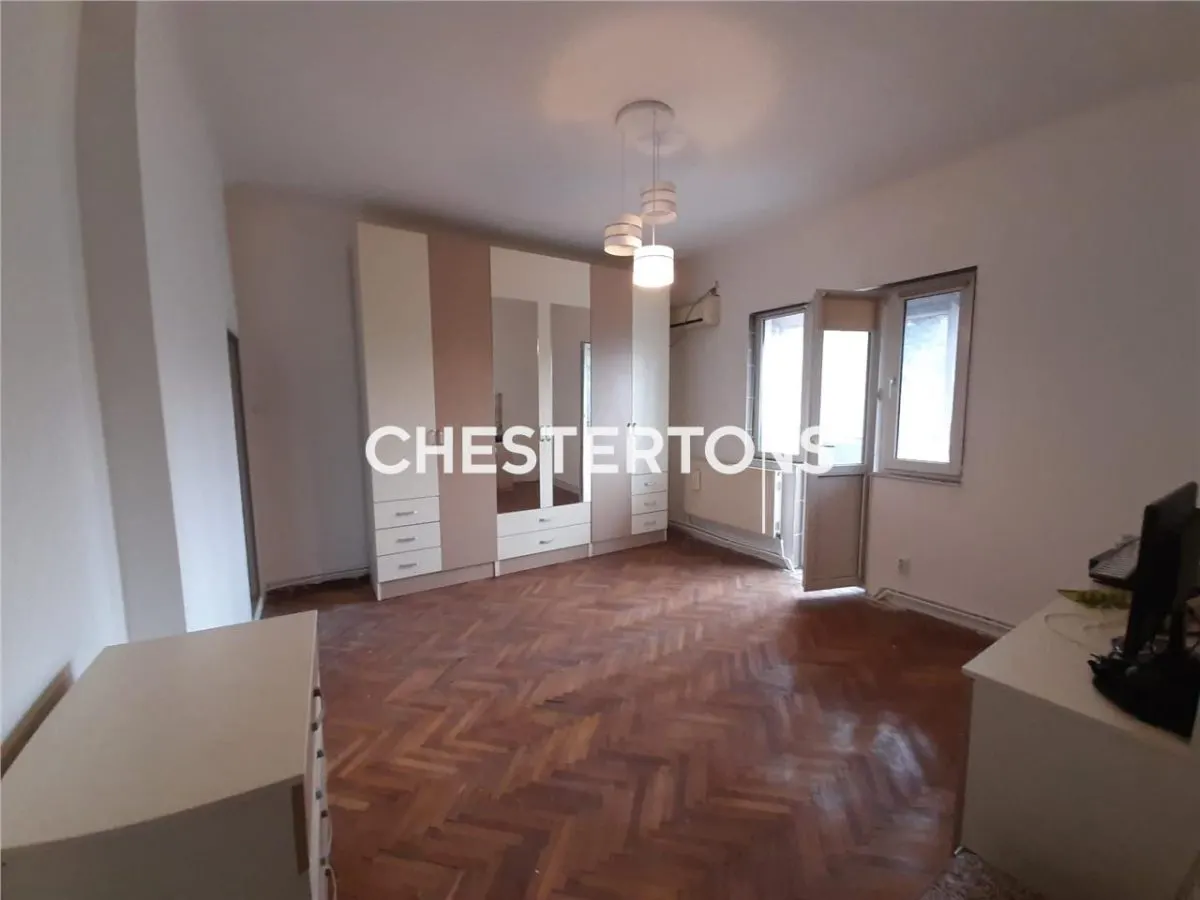 Unirii Mitropolie: Exclusive 3-Bedroom Apartment, 85 sqm, Unfurnished - foto 1