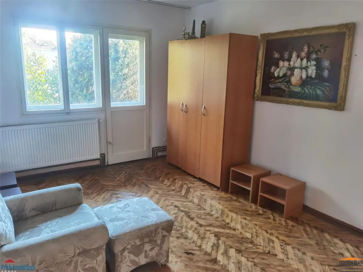 Appartement 4 Chambres à Louer, Chauffage Central Gaz, Rez-de-chaussée, Vlaicu - foto 7