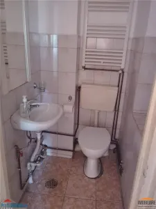 Appartement 4 Chambres à Louer, Chauffage Central Gaz, Rez-de-chaussée, Vlaicu - foto 10