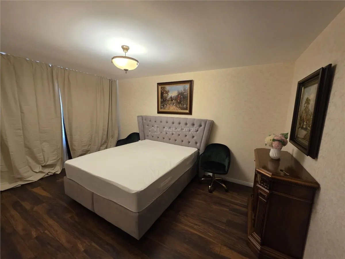 Villa Moderna – Green City – 4 Dormitorios – 3 Baños – 120m² – 100m² Jardín - foto 3