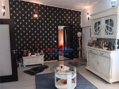House / villa for sale 108 sqm in Valea Adanca - foto 12