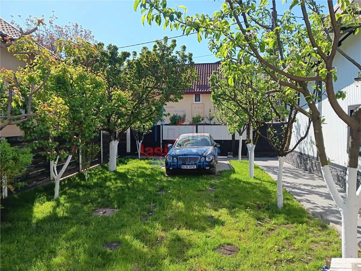 House / villa for sale 108 sqm in Valea Adanca - foto 4