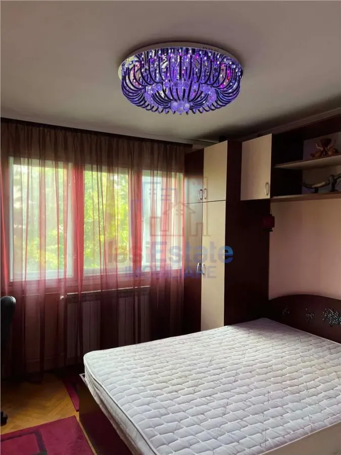 Apartment with 2 bedrooms for sale 55 sqm in Iasi, Podu Ros area - foto 4