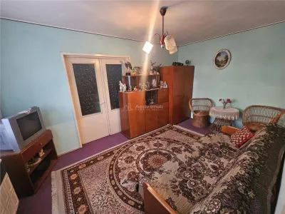 Apartment with 2 bedrooms for sale 34 sqm in Resita, Micro II area - foto 13
