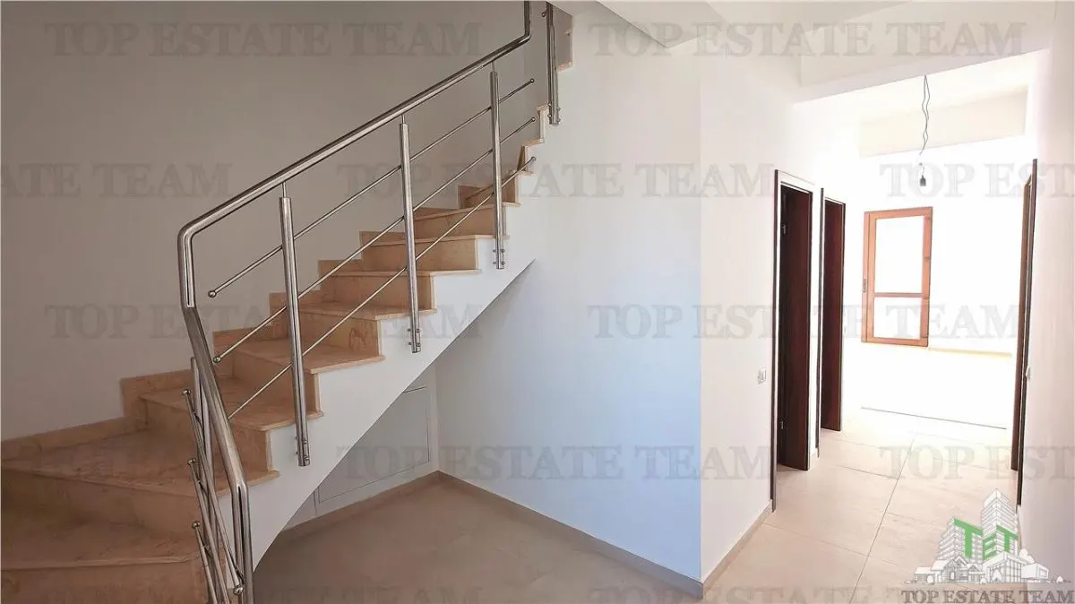 Vila cocheta, moderna, cu 4 camere si curte generoasa, toate utilitatile, Prelungirea Ghencea zona Bragadiru - foto 5