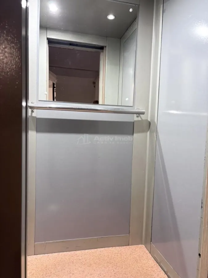 Apartament cu 3 camere pe pietonala Republicii – Ultracentral - balcon cu vedere spre pietonala si 2 boxe la subsol - foto 15