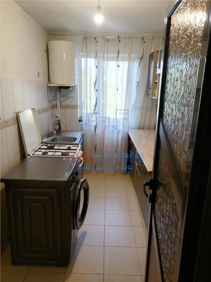 Apartament 2 camere zona Palas Campus - foto 4