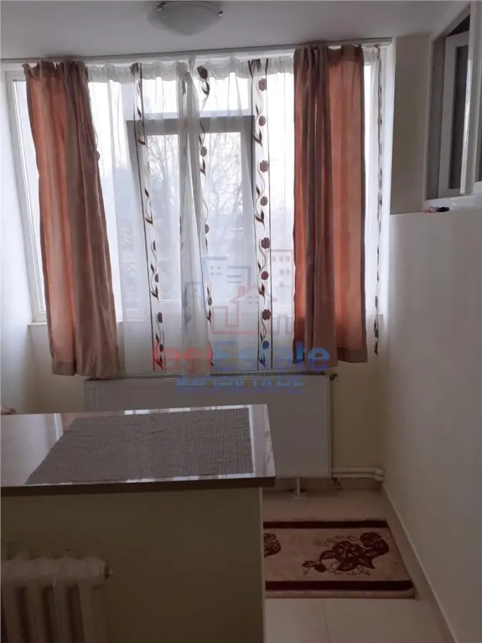 Apartment with 1 bedrooms for rent 28 sqm in Iasi, Podul de Piatra area - foto 3