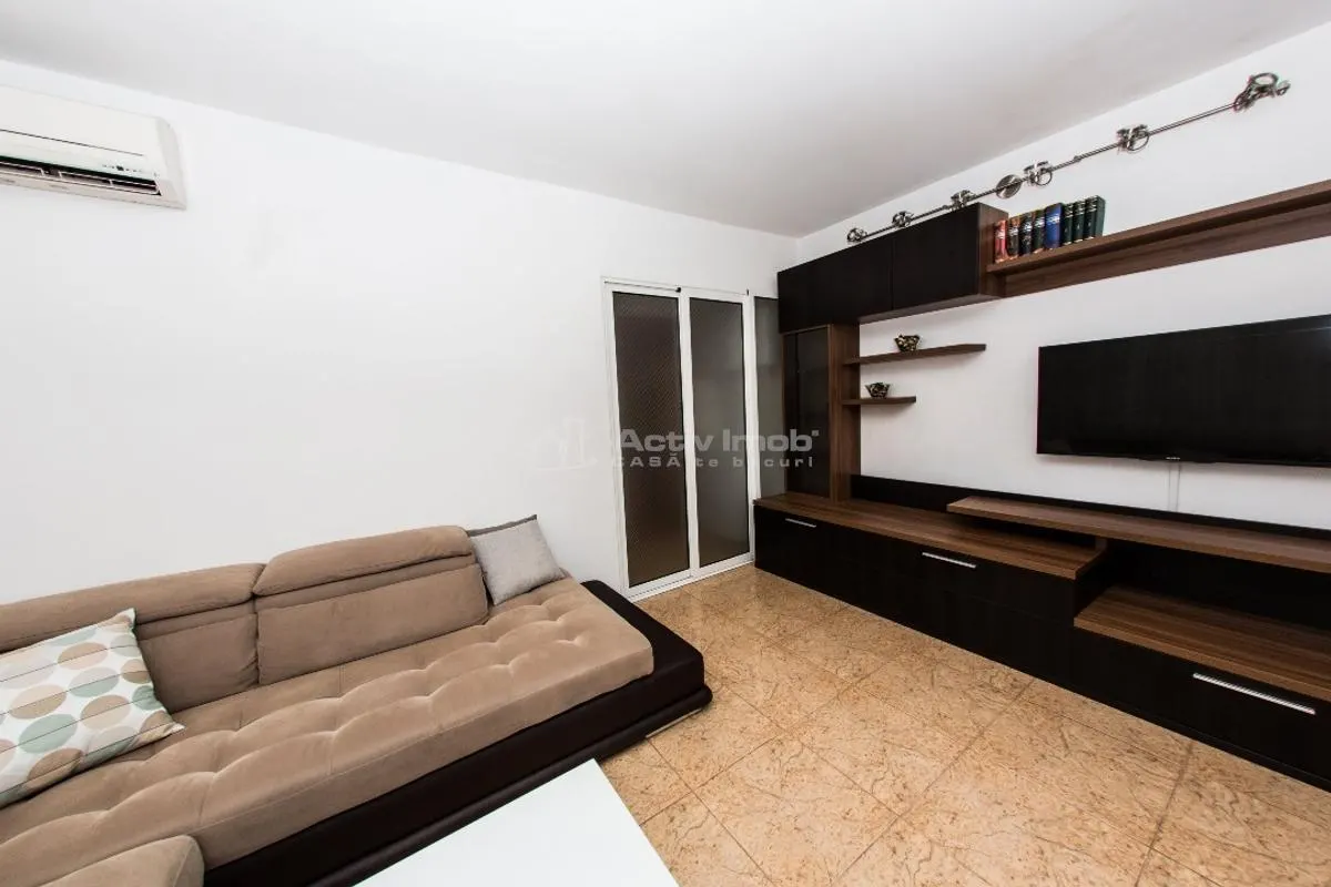 3 camere 61 mp - semidecomandat - Gara de Nord - foto 2