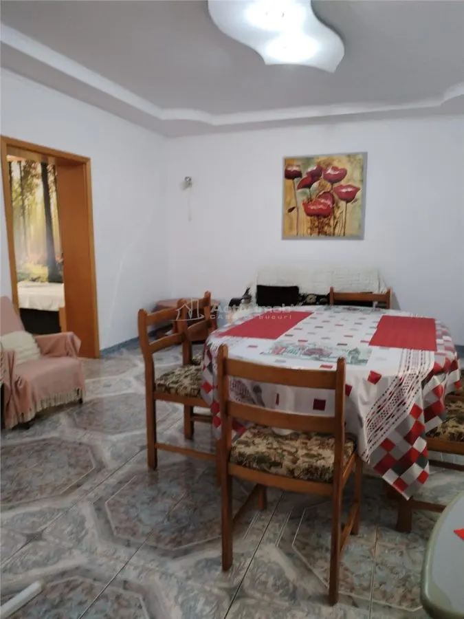 Casa in Hunedoara, central - foto 13
