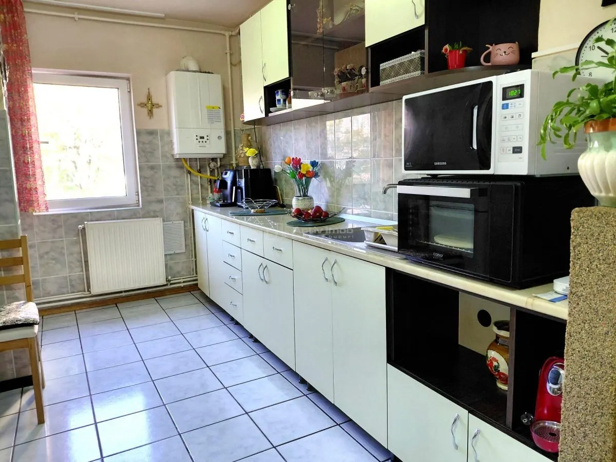 Apartament 4 Camere 2 bai etaj 1 boxa la subsol - foto 4