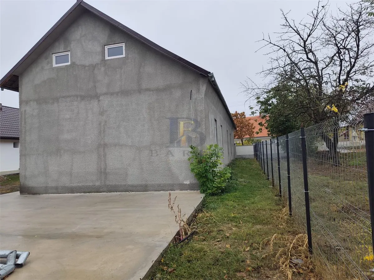 Proprietate cu potential investitional in Pischia 190 mp utili, teren 1000 mp - foto 12