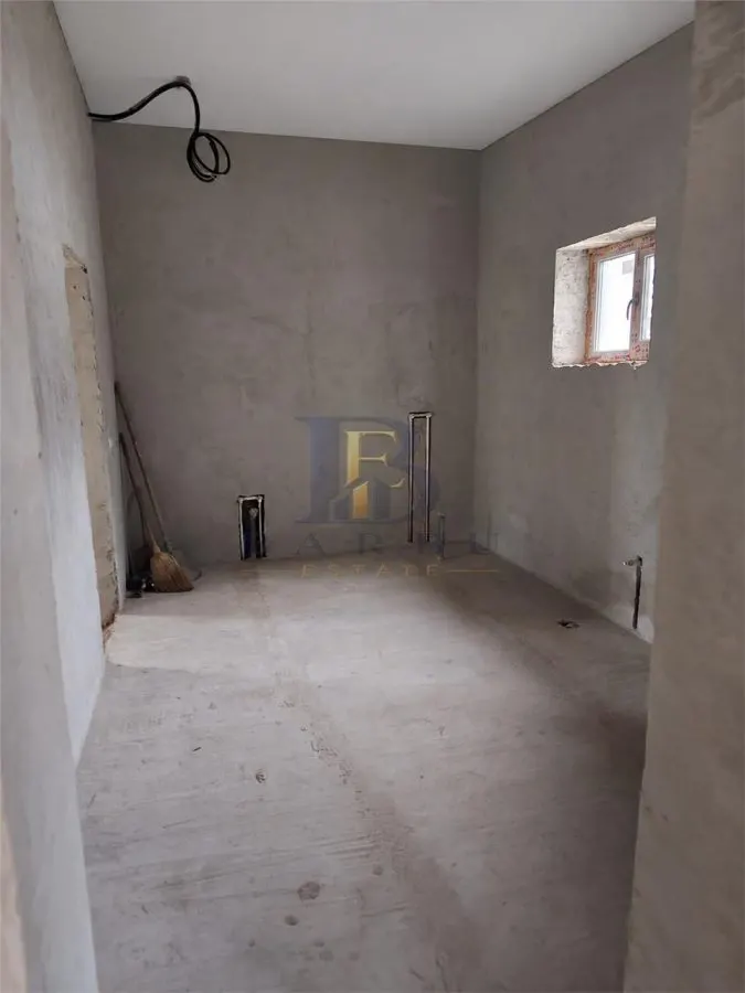 Proprietate cu potential investitional in Pischia 190 mp utili, teren 1000 mp - foto 3