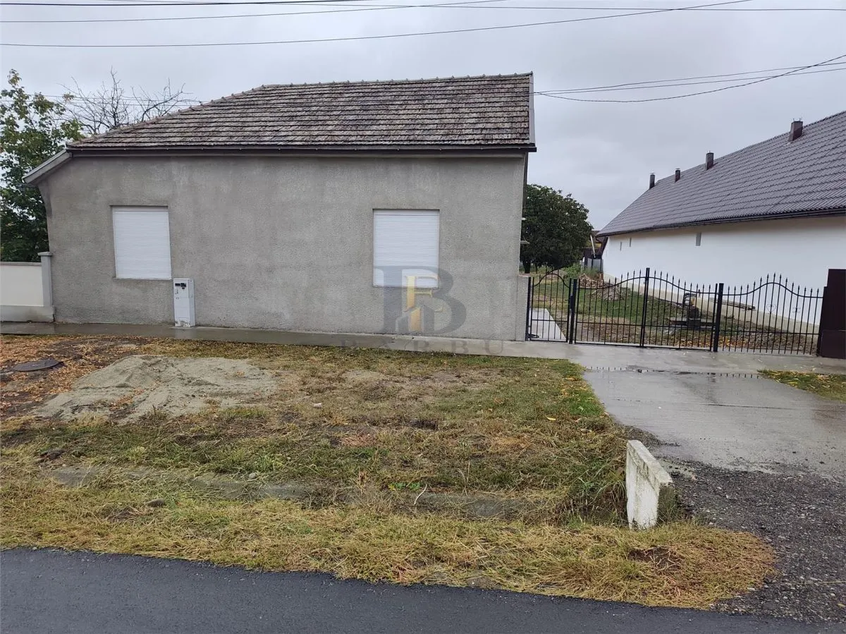 Proprietate cu potential investitional in Pischia 190 mp utili, teren 1000 mp - foto 10