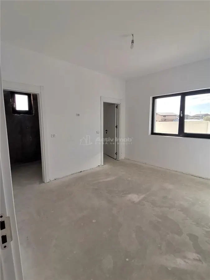 PANTELIMON, vila parter 4 camere, 2 bai, 2 terase SU =100 mp Teren 346 mp - foto 12