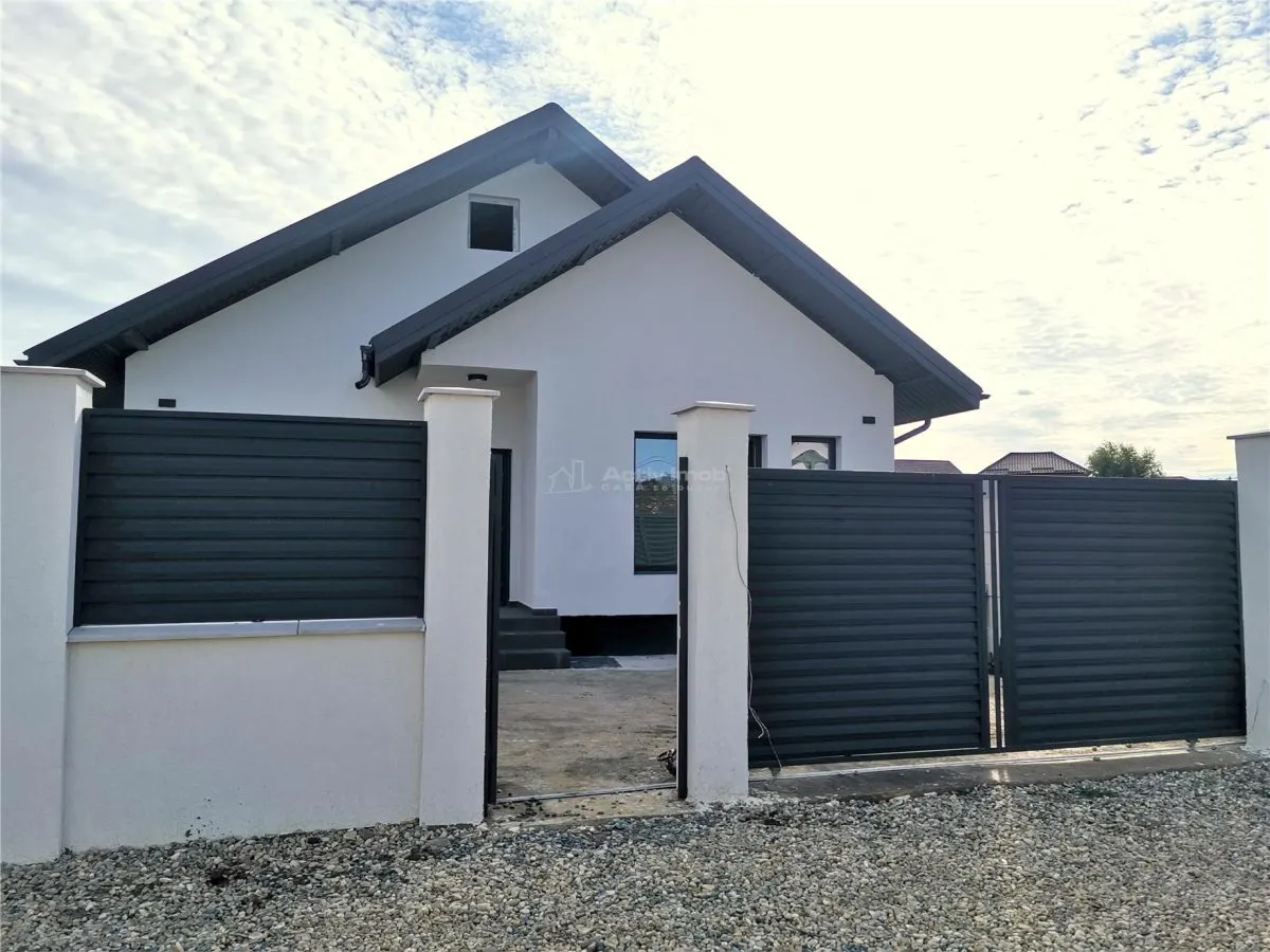 PANTELIMON, vila parter 4 camere, 2 bai, 2 terase SU =100 mp Teren 346 mp - foto 3