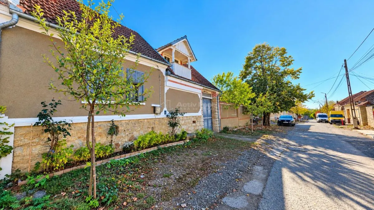 House / villa for sale 155 sqm in Ilidia - foto 2