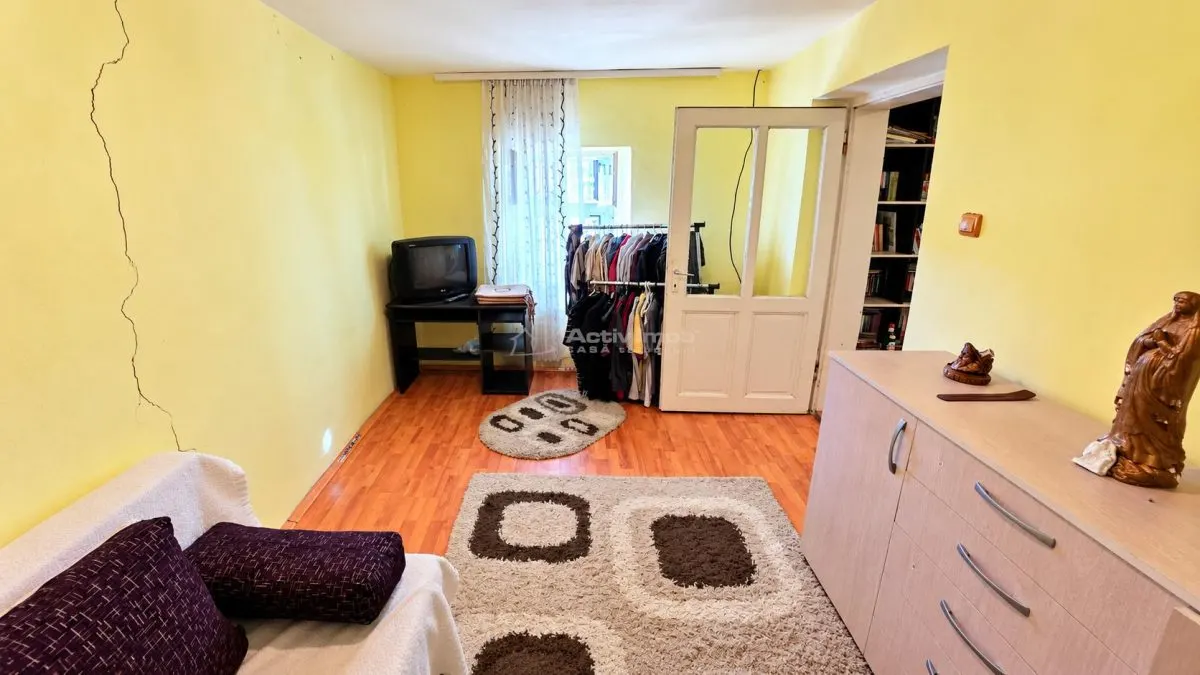 House / villa for sale 155 sqm in Ilidia - foto 22
