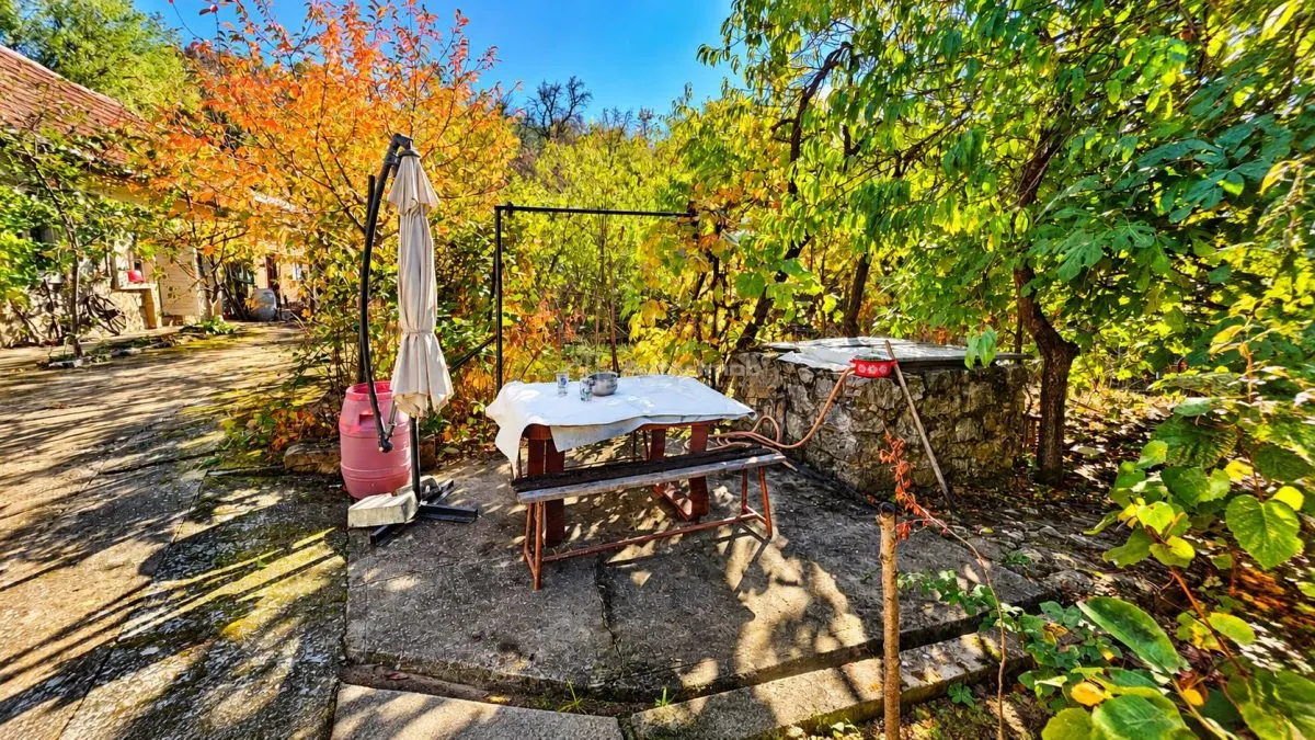 House / villa for sale 155 sqm in Ilidia - foto 9