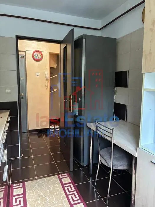 Apartment with 3 bedrooms for rent 56 sqm in Iasi, Podu Ros area - foto 6