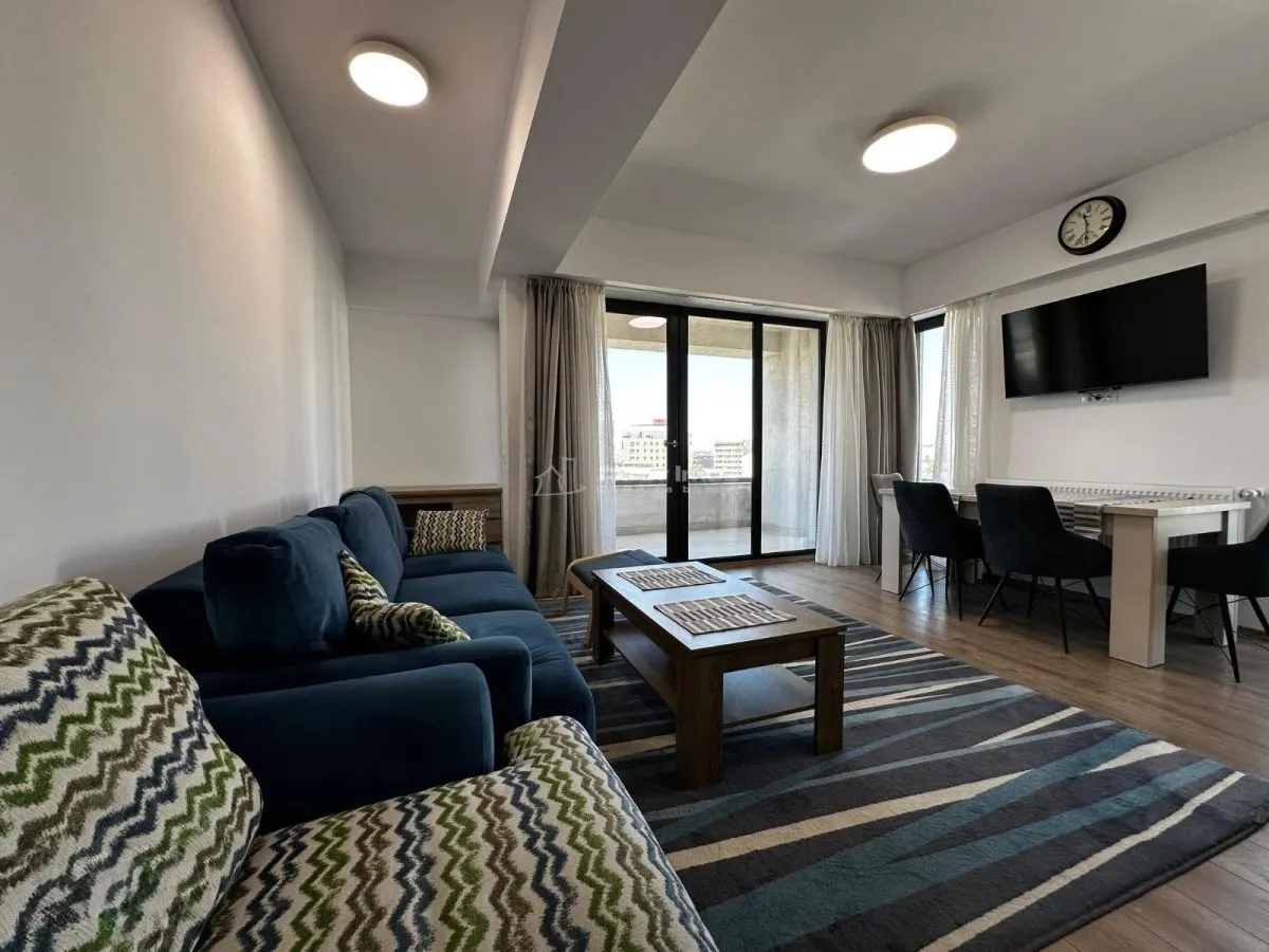 Apartment with 4 bedrooms for rent 114 sqm in Bucuresti, Unirii area - foto 1