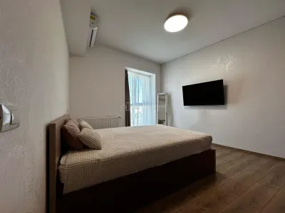Apartment with 4 bedrooms for rent 114 sqm in Bucuresti, Unirii area - foto 4