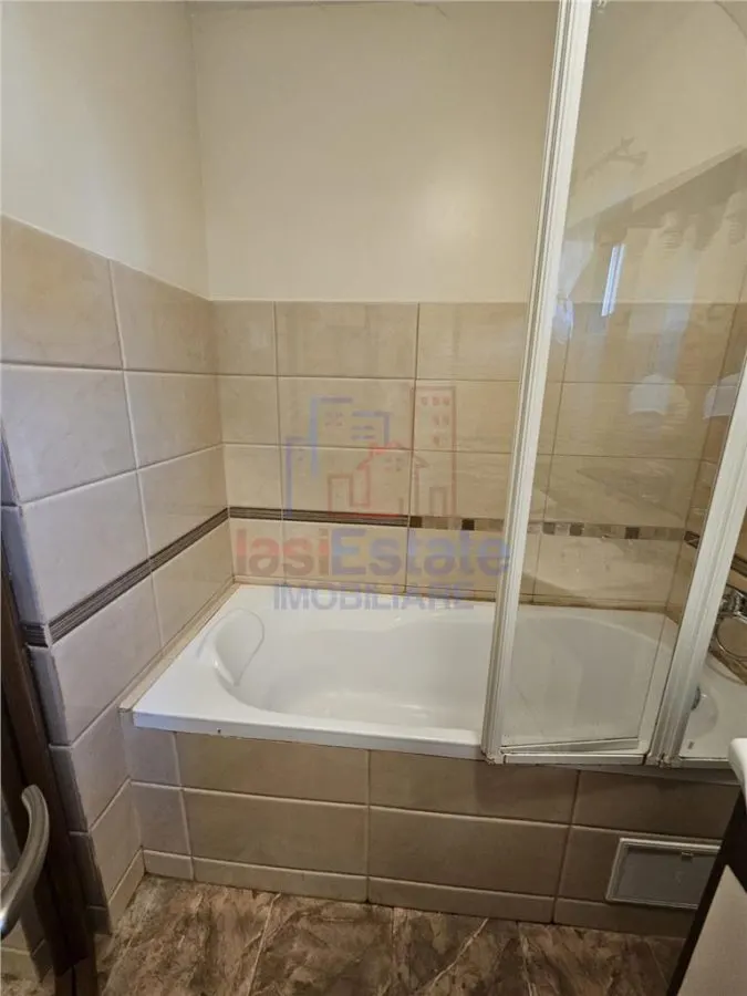 Apartment with 3 bedrooms for rent 70 sqm in Iasi, Copou area - foto 11