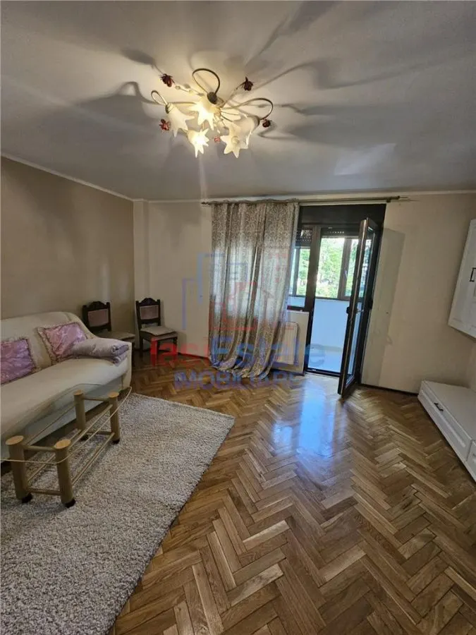 Apartment with 3 bedrooms for rent 70 sqm in Iasi, Copou area - foto 4