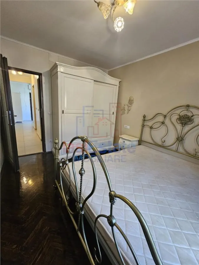 Apartment with 3 bedrooms for rent 70 sqm in Iasi, Copou area - foto 5